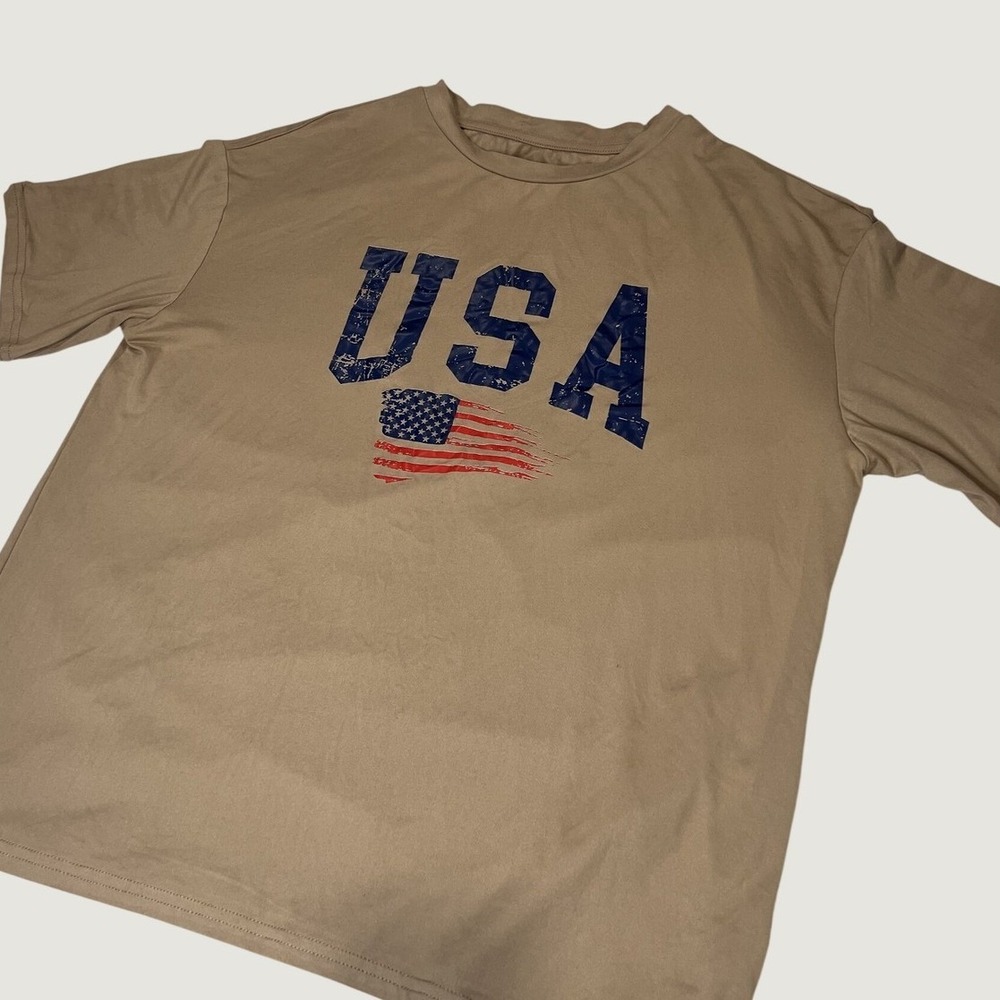 Mens XS USA American Flag Graphic T-Shirt Tan Khaki Short Sleeve Crew Neck Tee